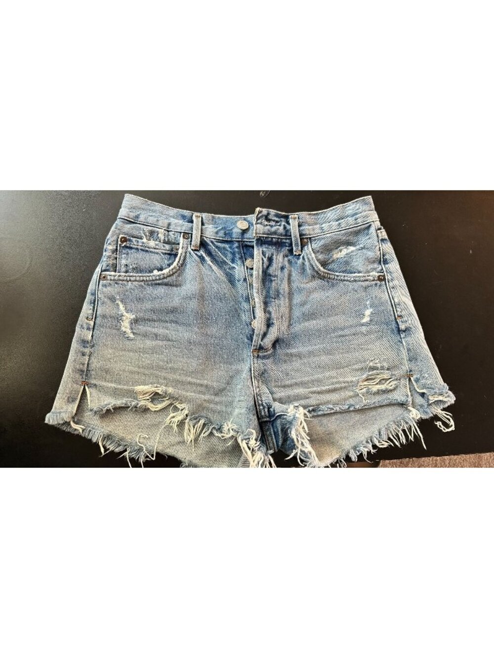AGOLDE Women's Distressed Denim Shorts Size 26 Light Wash Button Fly Cut Off